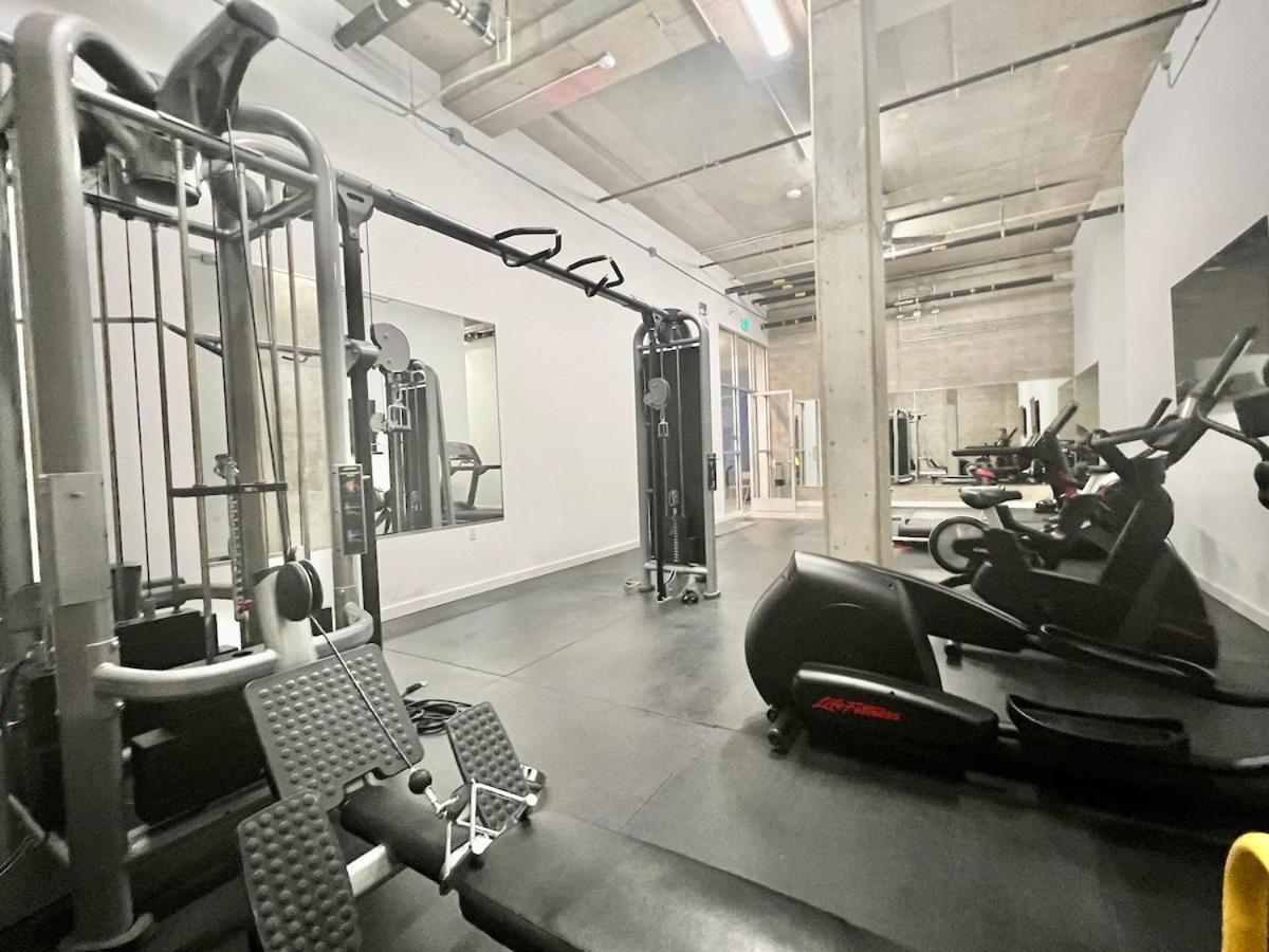 Penthouse With Hollywood Sign View 2 Bedrooms With 3 Beds * Los Ángeles