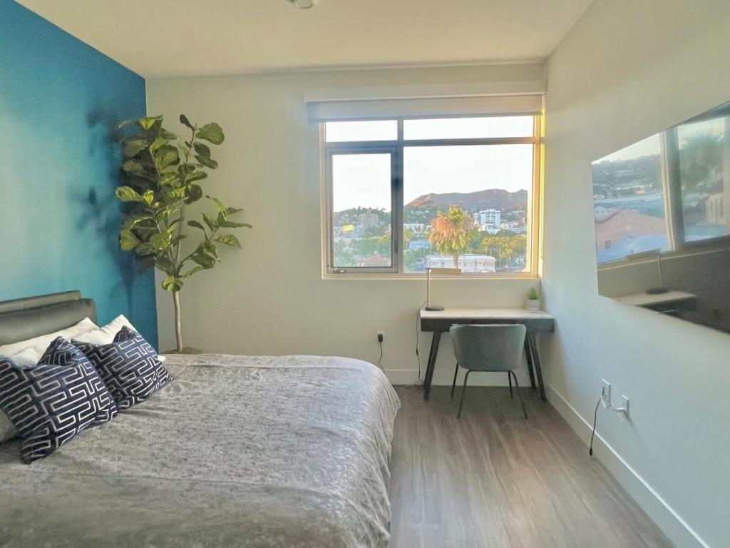 Apartahotel Penthouse With Hollywood Sign View 2 Bedrooms With 3 Beds Los Ángeles