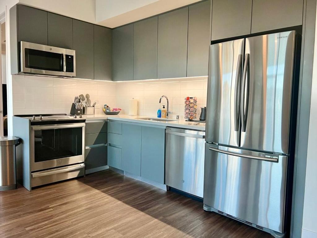Penthouse With Hollywood Sign View 2 Bedrooms With 3 Beds * Los Ángeles